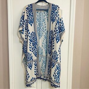 Elegant Blue and Cream Kimono Coverup